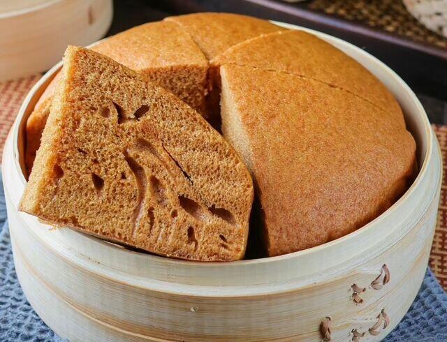 Brown Sugar Sponge Cake 古法马拉糕 (L)