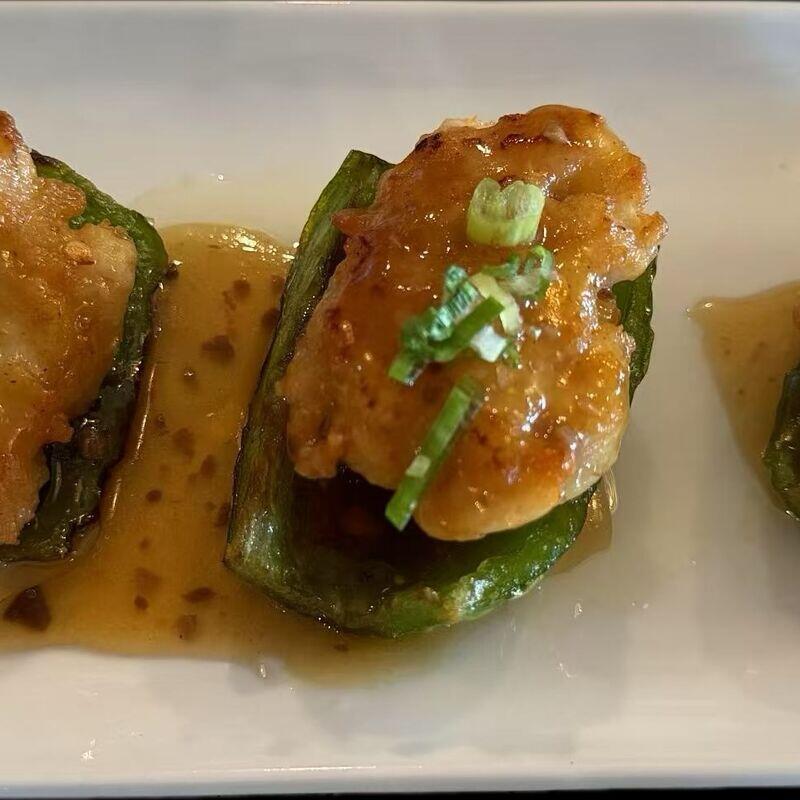 Stuffed Green Pepper 百花酿青椒 (L)