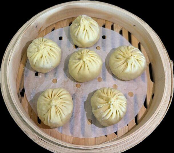 Crabmeat Soup Dumpling 蟹粉小笼包